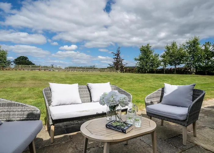 1 Bed In Middlesbrough Oc-74950 *