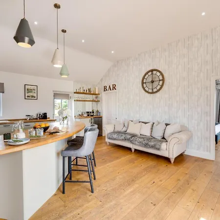 1 Bed In Middlesbrough Oc-74950 بيت للعطل Great Broughton